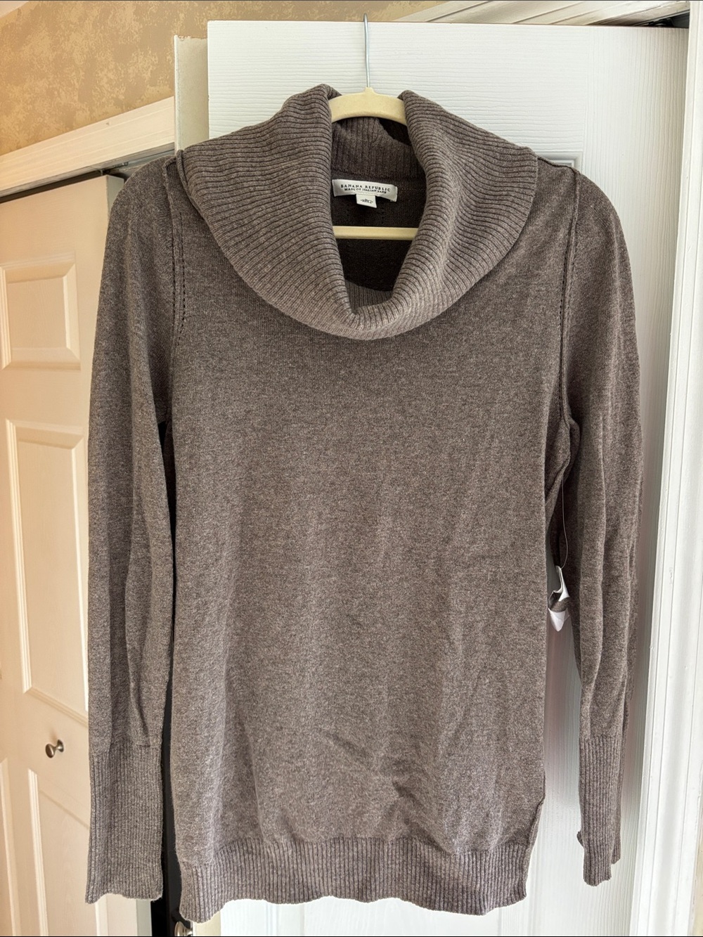 NWT Banana Republic Taupe Cowl Neck Sweater - Women's